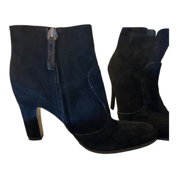 Sam Edelman Women's Black Suede Ankle Booties Boots Side Zip Size 6 - Picture 3 of 6